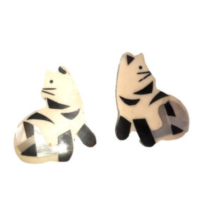 VTG Abalone & Bone Tabby Kitten Kitty Cat Steel Post Earring Approx 1.4”